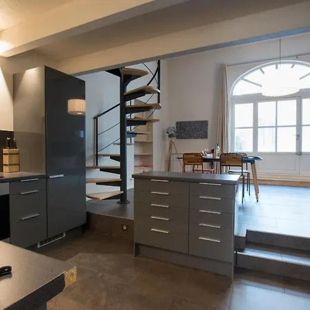 Ferienwohnung Divonne - Loft Cosy Avec Jardin Partage Arles Exterior foto