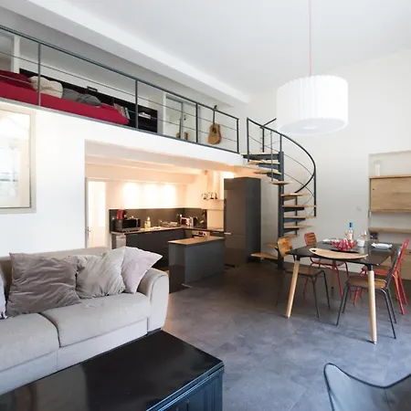 Ferienwohnung Divonne - Loft Cosy Avec Jardin Partage Arles Exterior foto