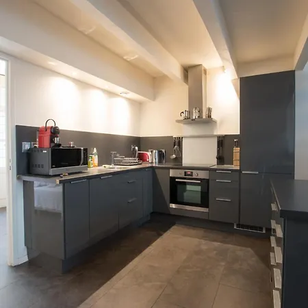 Ferienwohnung Divonne - Loft Cosy Avec Jardin Partage Arles Exterior foto