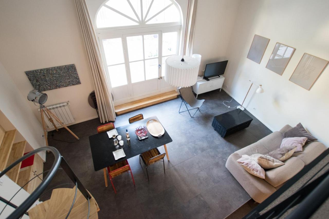 Apartment Divonne - Loft Cosy Avec Jardin Partage Arles