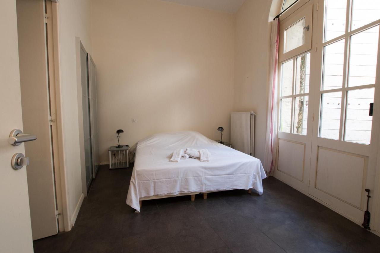 Apartamento Divonne - Loft Cosy Avec Jardin Partage Arles
